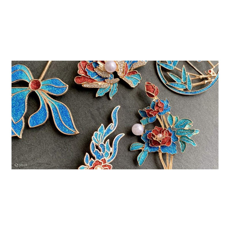 Enamel Color-Filled Cloisonne-Style Lace Charm footwear trim style